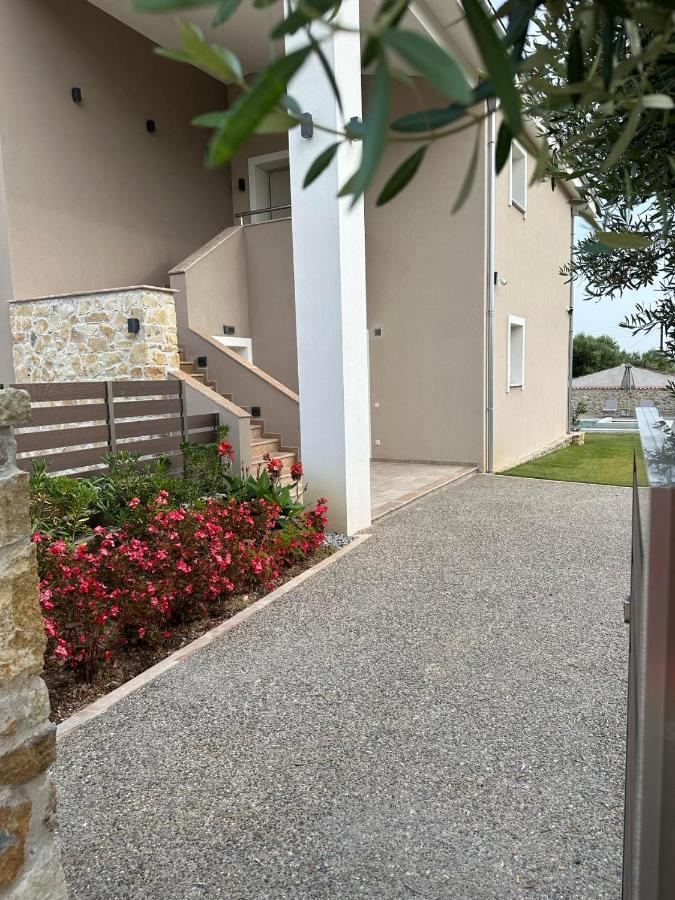 Cocoon Elegant Living Apartment Gerakini Exterior foto